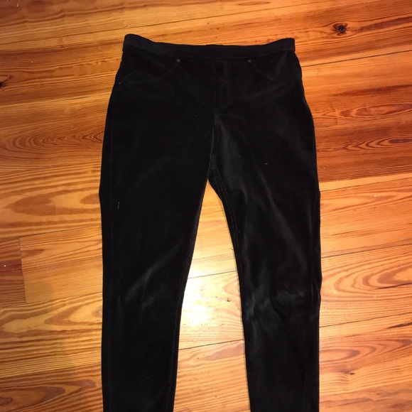 Hue black corduroy legging /pant - Picture 4 of 4